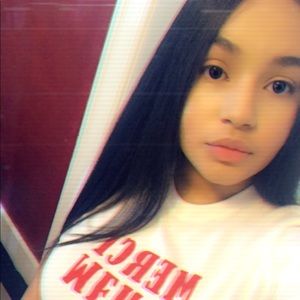 Meet your Posher, Jarolyn